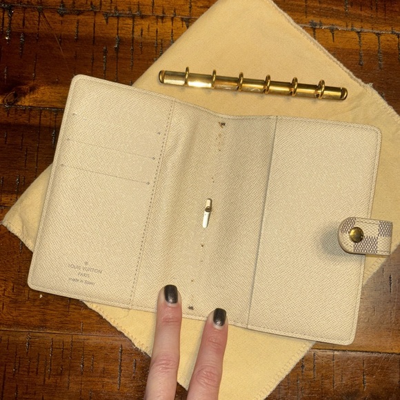 Louis Vuitton small agenda/wallet - Picture 5 of 12